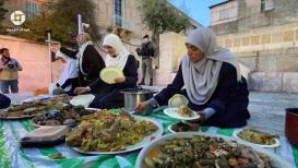 إفطار المرابطات داخل المسجد الأقصى المبارك