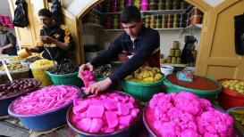 استعدادات البلدة القديمة في الخليل لاستقبال شهر رمضان المبارك