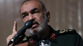 قائد الثورة الإيرانية