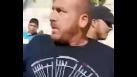 جيب عسكري يدهـ.س طفلا فلسطينيا في القدس بسبب رفعه علم فلسطين على دراجته الهوائية