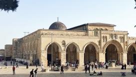 جولة مراسل "نبأ" في المسجد الأقصى المبارك ليلة الـ25 من رمضان