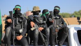 عرض عسكري لكتائب القسام في خانيونس