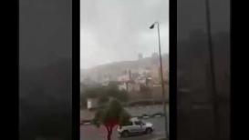 أمطار نادرة وغزيرة تهطل على حيفا والجليل الغربي في منتصف الصيف