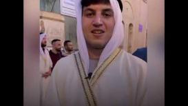 بعد غياب عشرات  السنين.. "زفة العريس" تعود لبوابات الحرم الإبراهيمي بالخليل