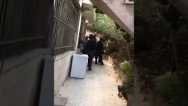 لحظة اقتحام قوات الاحــتلال منزل عائلة العيساوي في القدس