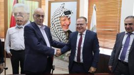 إدارية بلدية نابلس (1).jpg