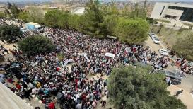 وقفة بيرزيت (2).jpg