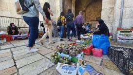 من أروقة السوق العتيقة بمدينة القدس المحتلة