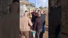 لحظة الإفراج عن الأسير مصطفى خدرج من قلقيلية بعد 19 عاما قضاها في سجون الاحتلال
