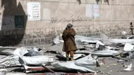 قصف مطار صنعاء