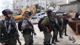 قوات الاحتلال تهدم منزلاً قيد الإنشاء في حي "سطح مرحبا" بمدينة البيرة