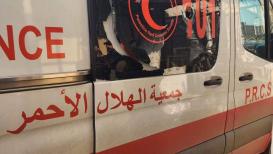 إصابة مسعف بقنبلة غازية بالصدر أطلقها الاحتلال صوب سيارة إسعاف في بلدة بيت أمر