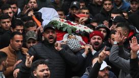 من مراسم تشييع أحمد أبو جنيد في مخيم بلاطة بنابلس