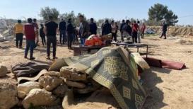 قوات الاحتلال تهدم منزلا لعائلة فلسطينية في إذنا بالخليل