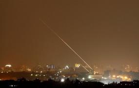 صاروخ غزة.jpg