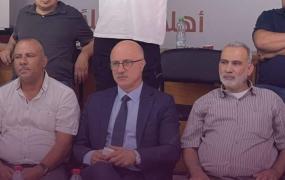 صورة من اجتماع فعاليات طولكرم.JPG
