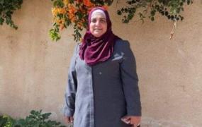 الأسيرة منى قعدان