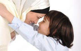 أمومة