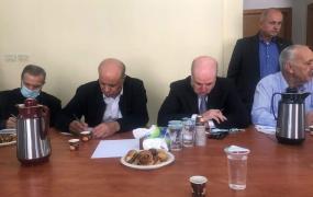 لقاء تطبيعي
