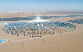 الكهرباء مقابل الماء.jpeg