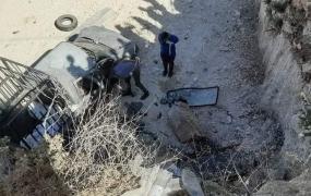 مصرع مواطن بحادث سير في بلدة بيت عوا بالخليل