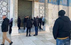 اعتقال أحد حراس الأقصى.jpeg