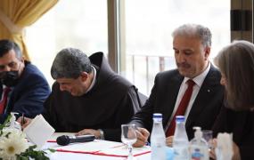 اتفاقية تغطية أعياد الميلاد