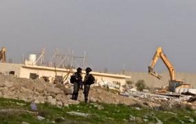 صورة من مكان الهدم- القسطل