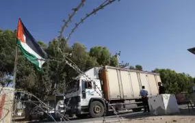 إضراب قطاع الشاحنات