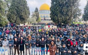 الصلاة في الأقصى.jpeg