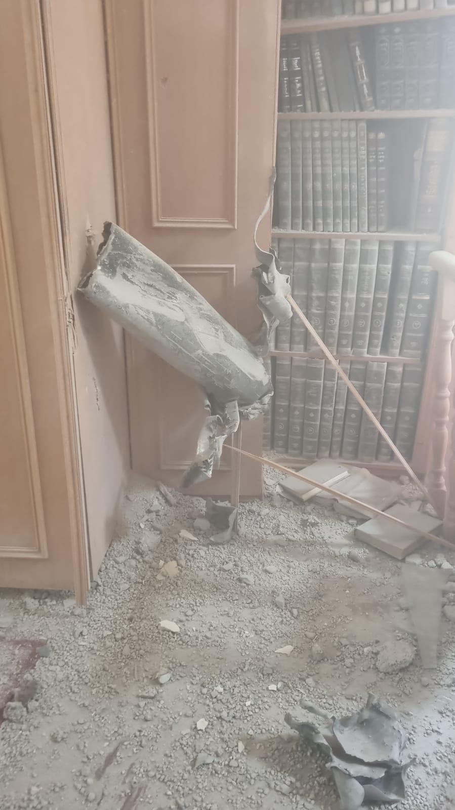 كنيس.jpg