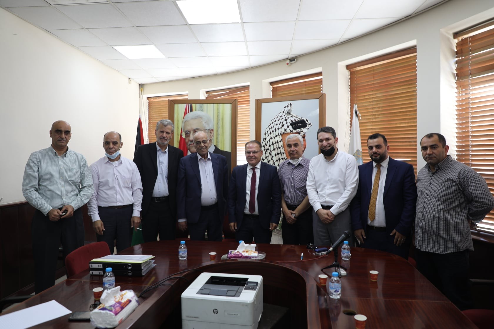 إدارية بلدية نابلس (4).jpg