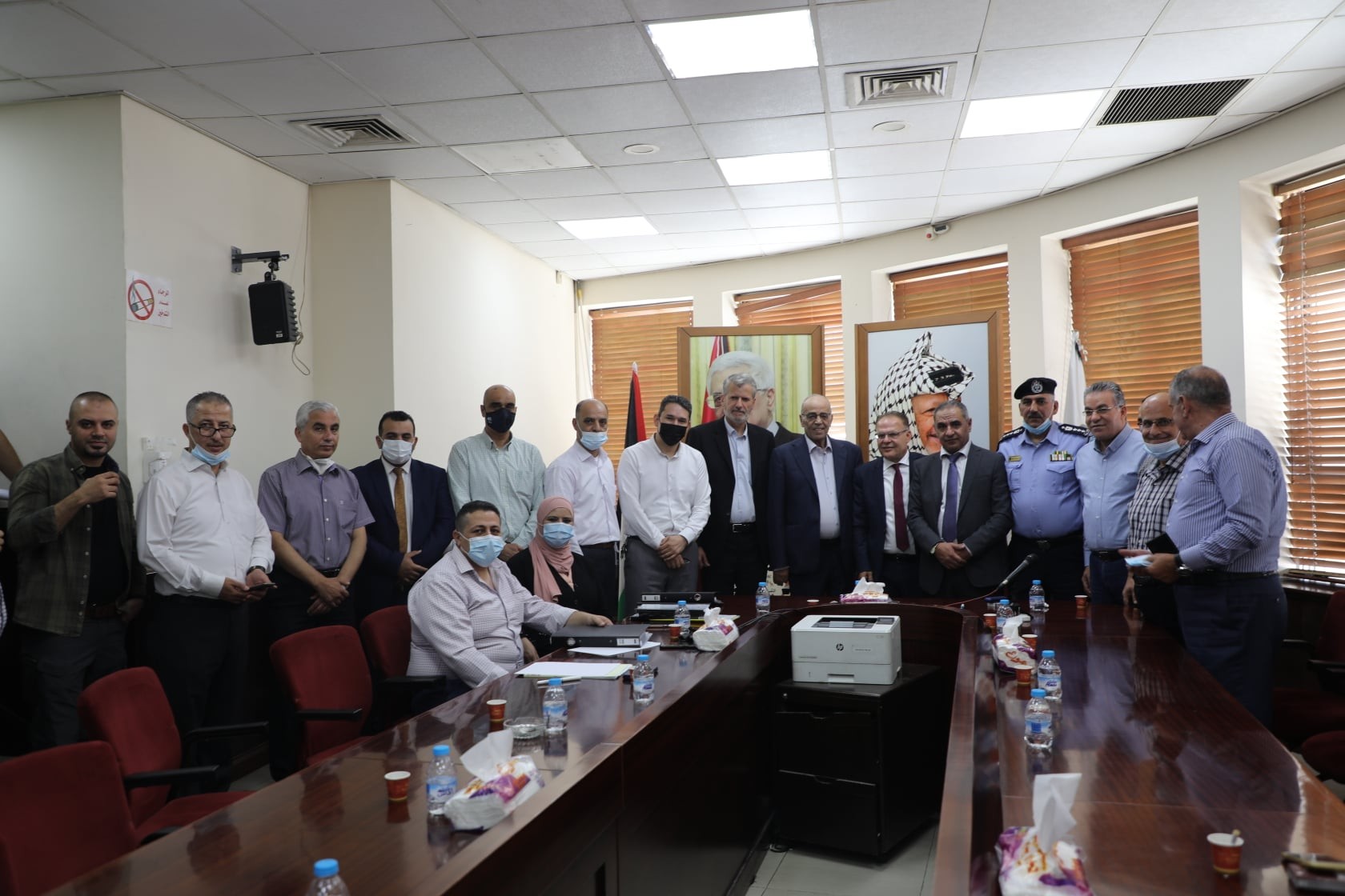 إدارية بلدية نابلس (3).jpg