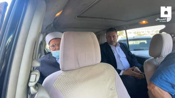 استدعاء الشيخ عكرمة صبري.jpeg