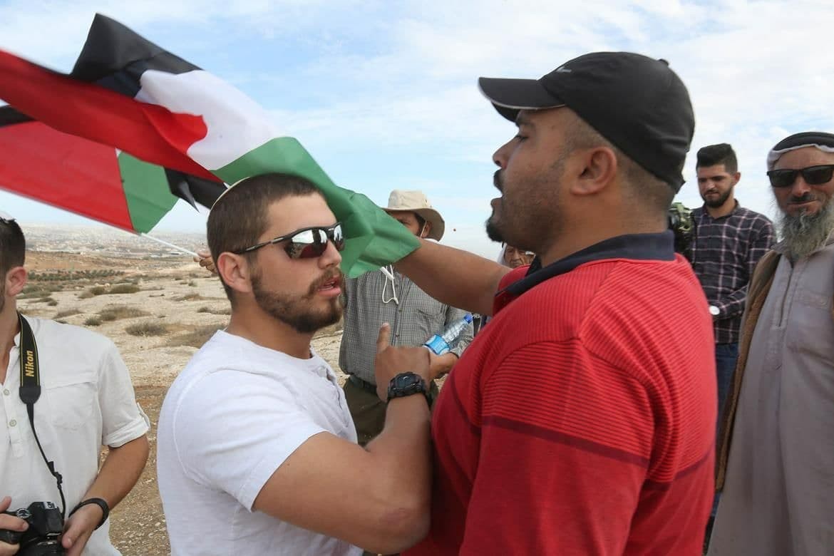 اعتداءات الخليل (4).jpg