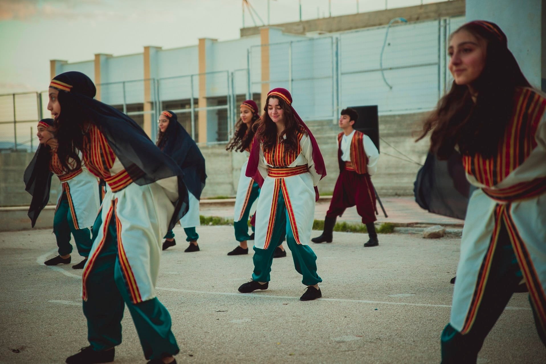 فرقة دناديش (2).jpg
