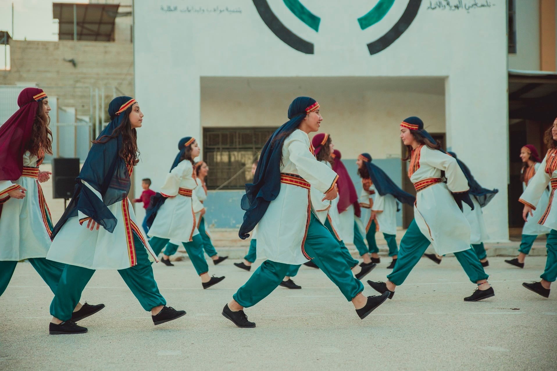 فرقة دناديش (6).jpg