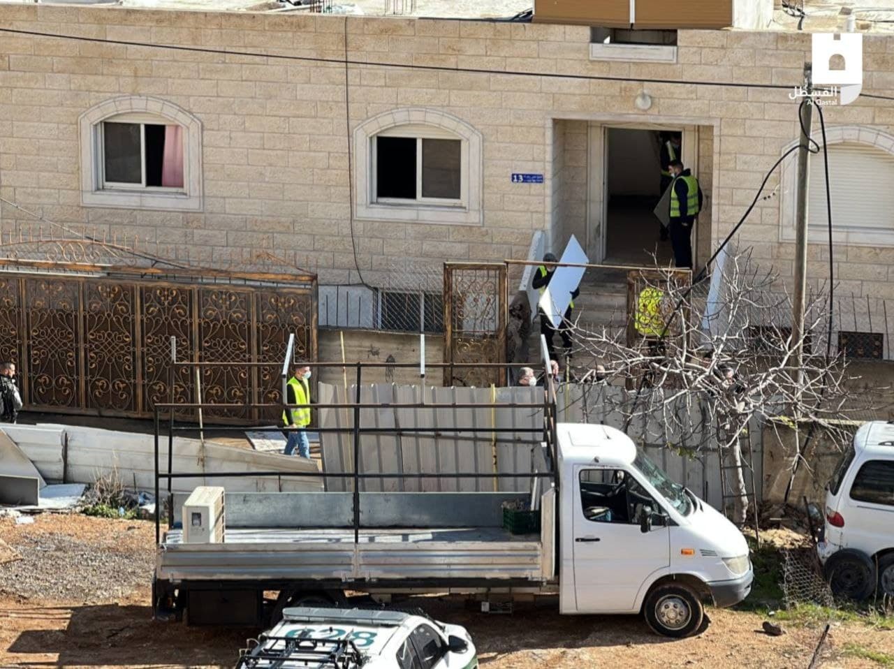 إخلاء منزل في الطور (3).jpg