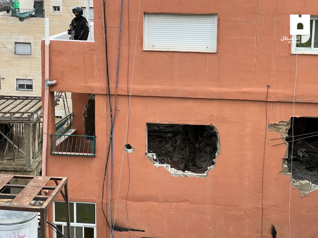 منزل أبو شخيدم - شعفاط (2).jpg