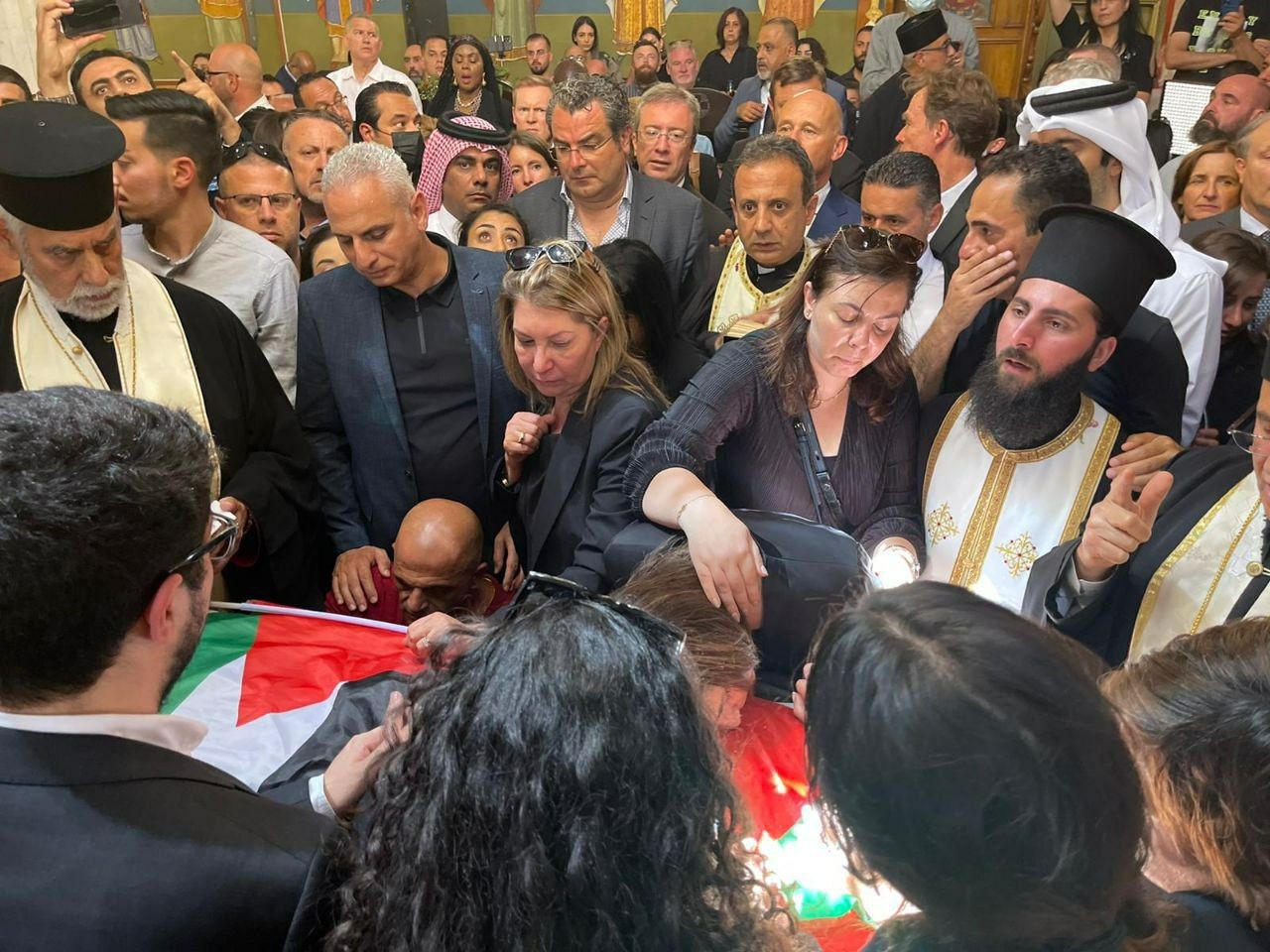 جنازة شيرين (9).jpg